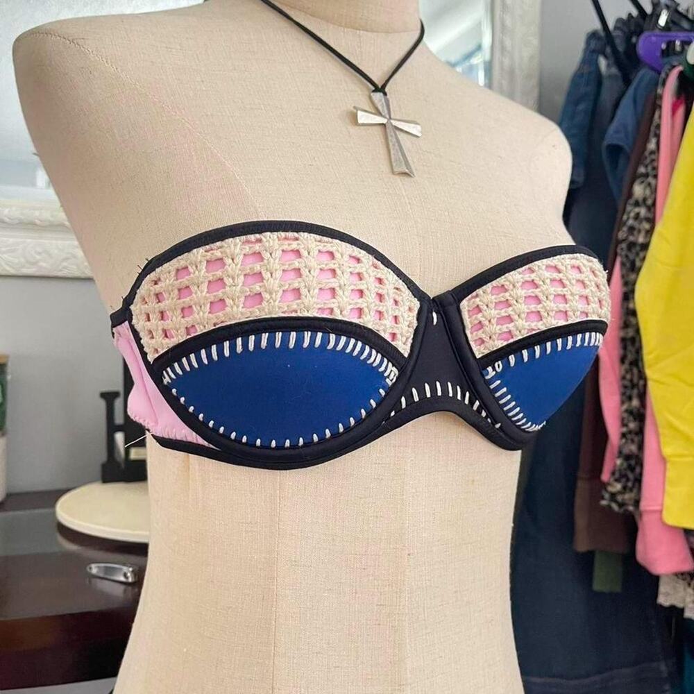 Trinagl bikini top strapless